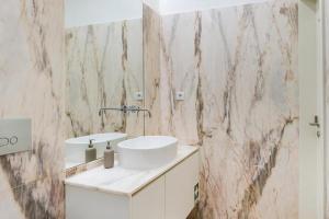 Modern Studio in Porto Center, Ideal City Base