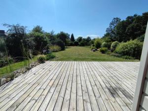 La maison blanche et rouge