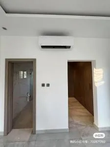 加纳使馆区附近别墅出租 - Accra