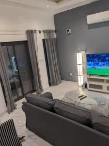 IBIZA F2 Cozy en rez de chaussée - Cococodji