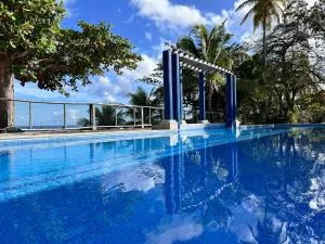 Sapodilla Villa - Cliffside Luxury Villa with Ocean Views & 50ft Pool - Buccoo