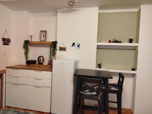 Zagreb, Jarun studio apartman Eva