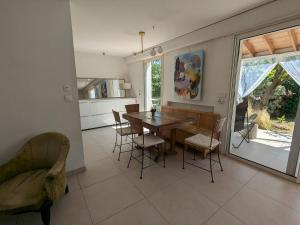 Maisons de vacances Villa avec piscine proche Plages : photos des chambres