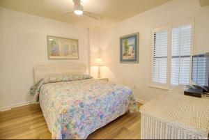 3 bedroom condo with ocean front view