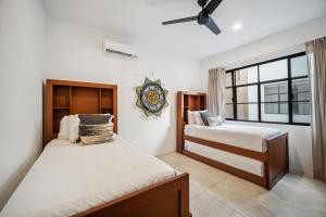 3BR 8 Guests Casa Piedra with 2 Private Pools and BBQ