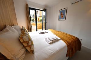 Appartements T 4 spacieux bord de mer avec piscine chauffee : photos des chambres