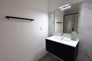 Appartements T 4 spacieux bord de mer avec piscine chauffee : photos des chambres