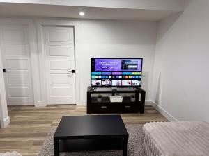 Charming Basement Suite