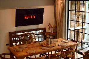 3BR 8 Guests Casa Piedra with 2 Private Pools and BBQ