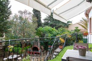 Standing de 88 m2, grand jardin, wifi, clim, Netflix, La Suzanna