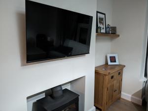 Brynmyrddin country living