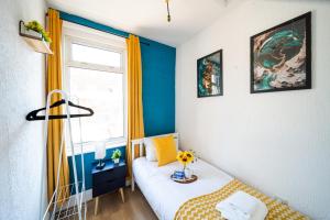 Open Mind Property - HotTub, 7 Guests & Parking