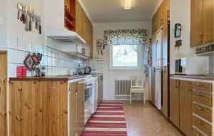 Amazing Home In Mjöbäck