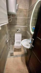 شقة vip فندقية امام حديقة الطفل