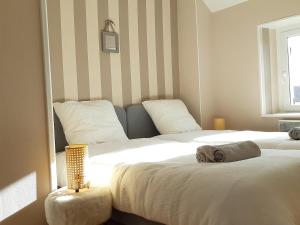 Maisons de vacances Ty Nonod Quiet Breton farmhouse 500m from the sea in Lampaul-Plouarzel : photos des chambres