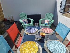 Maisons de vacances Ty Nonod Quiet Breton farmhouse 500m from the sea in Lampaul-Plouarzel : photos des chambres