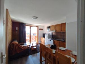 Les Chalets de Bois Méan-Les Orres 1800-Appt Duplex-6 couchages