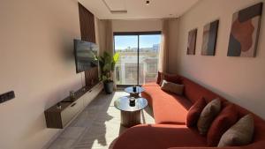 Modern & Fully equipped 1BDR Flats in Palmiers Central Casablanca with Terrace & Parking