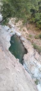 Cabañas y piscinas sabor a campo embalse ancoa