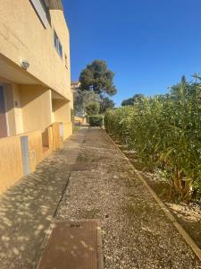 Maisonnette cosy piscine parking