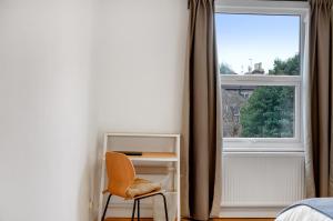 Bright stylish North London retreat