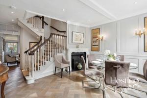 Mary Anne House 4 beds Parking & Garden