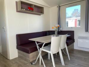 Low Budget - Luxe 4 persoons chalet met TV aan het Lauwersmeer