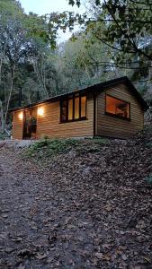 Stream-side cabin and sauna