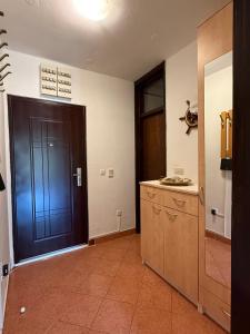 Apartman Mariana - Peaceful Stay Near The Beach