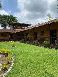 Finca chalet El Robledal