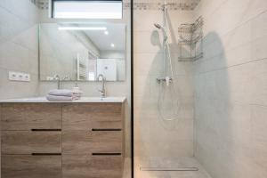 Appartements Magnifique T3 wifi, garage et climatisation a 5 min de la plage : photos des chambres