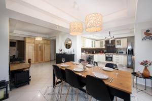 Dora 3 bedroom apartment