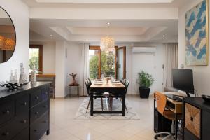 Dora 3 bedroom apartment