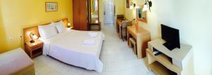 Kostis Villas Poros-Island Greece