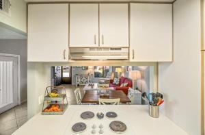 Seascape Tennis Villa 82-A