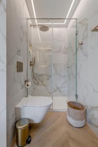 Grand Palace Luxury Retreat - Tale Of The Sea