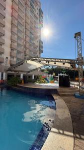 Hospedagem ao lado Thermas dos Laranjais no Enjoy Olímpia Park Resort para famílias