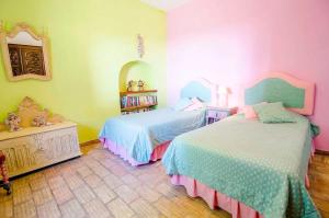 Elegant Villa in Loulé with Private Pool