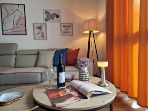 Red & White Palace Apartment