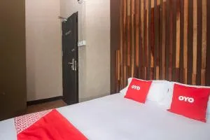 OYO 90094 Hi Inn 3 - Sarikei