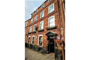 OYO The Townhouse
