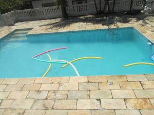 Chácara c piscina e churrasqueira em sta isabel