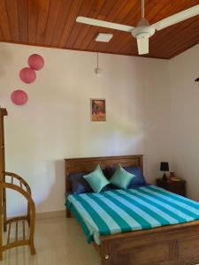 Costas Villa, Tropical Oasis, Ella Room