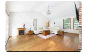 International home - Canton