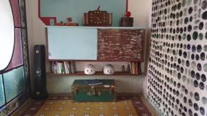 Bottle Wall Room on Pedestrian Street Great Location en Ciudad Vieja