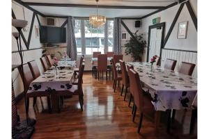 Swan Inn, Heathrow Airport