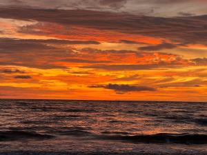 Laguna Beach, Brisa Marina playa Frances