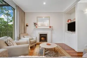 Villa Serenity-great location - Broke