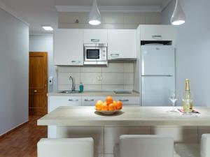 Beachfront apartment in Mogán with terrace