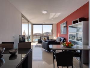 Villa in San Bartolomé with Private Heated Pool